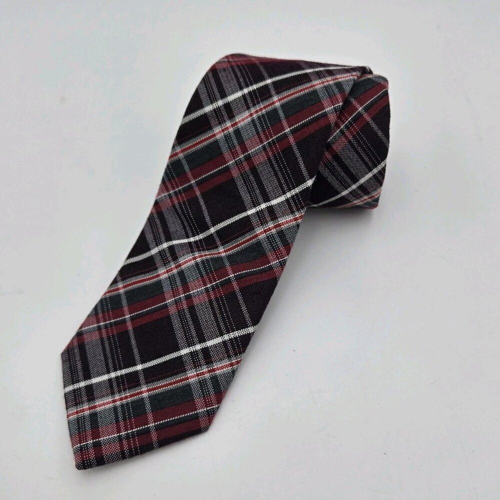 Geoffrey Beene Tie Scottish Tartan Pattern Plaid Red Brown White Black 59 X 3 In
